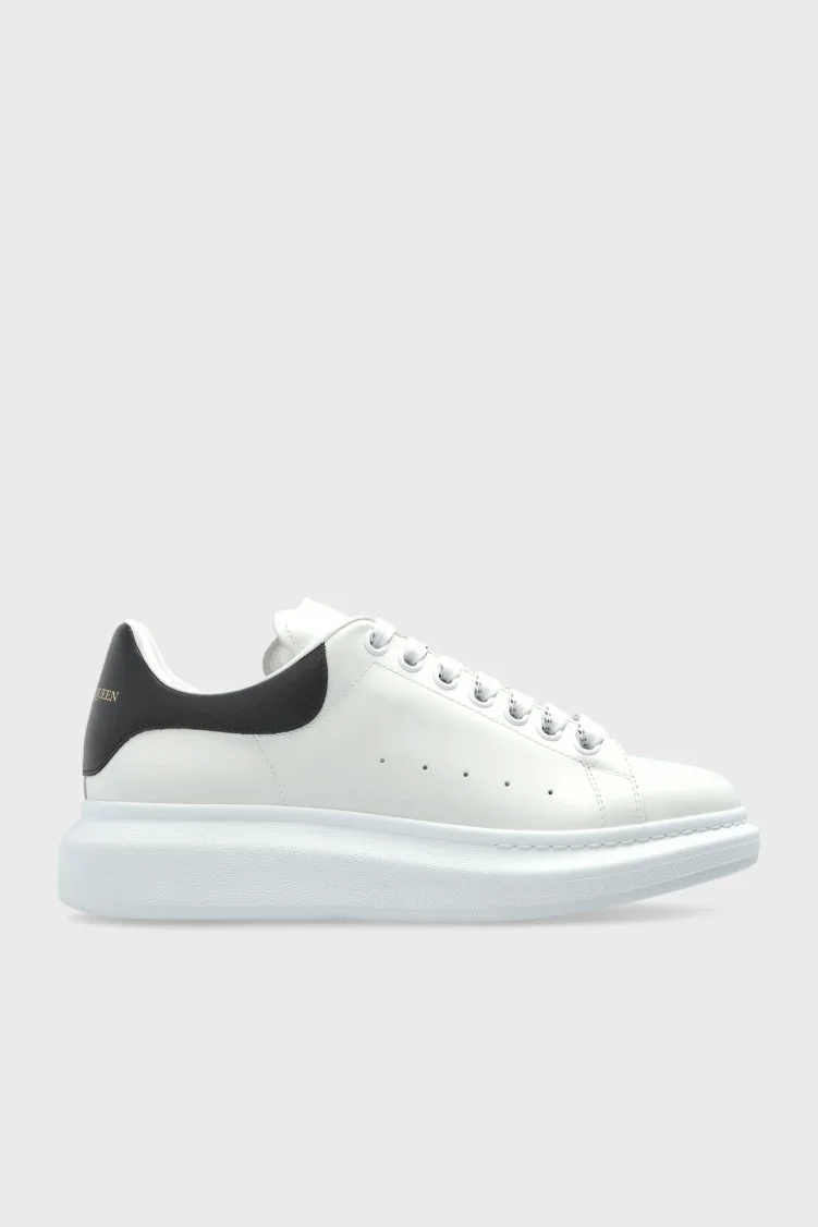 McQueen 9061 Siyah Beyaz